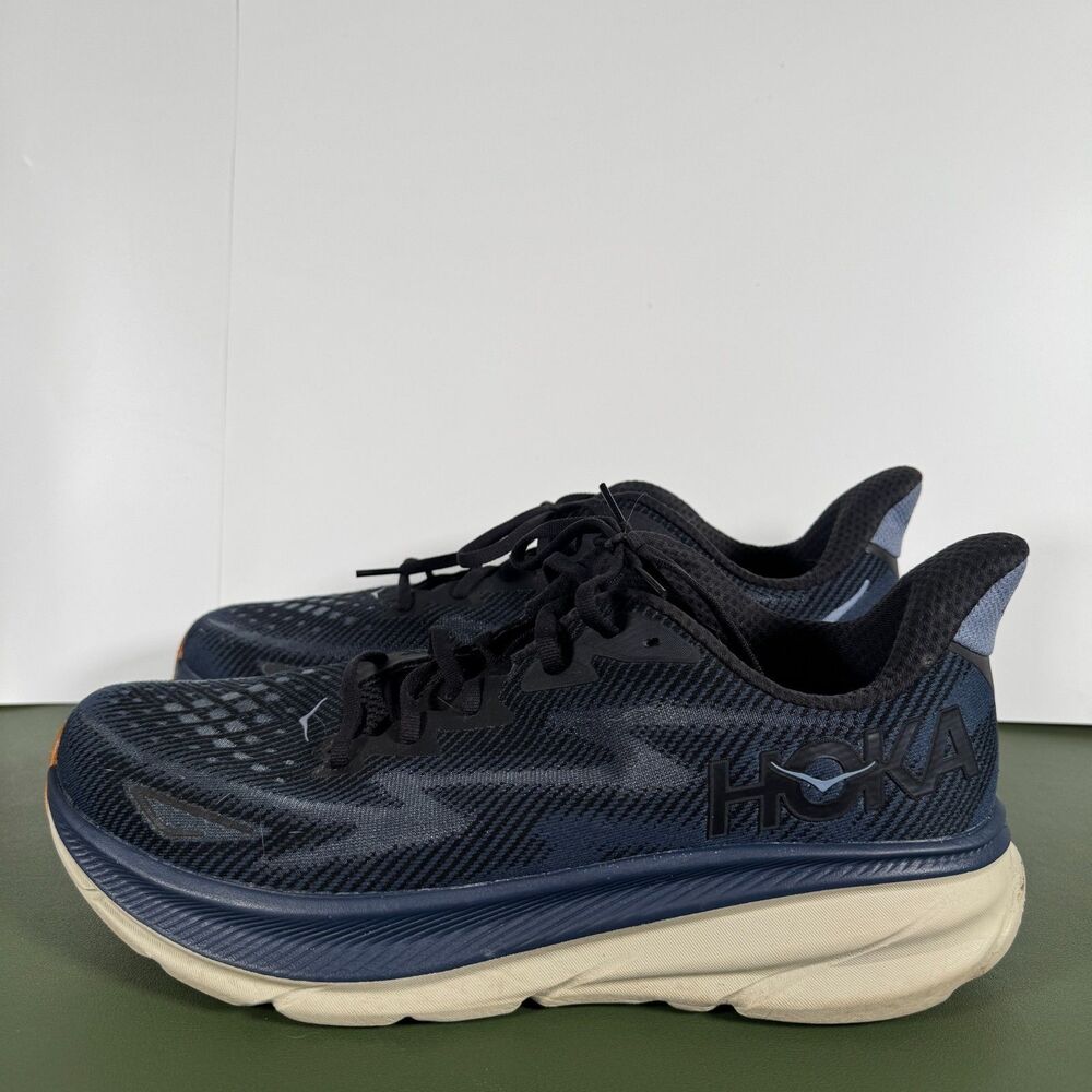 Hoka One One Clifton 9 Men's Size 13D Blue Running Sneakers (no insoles)
